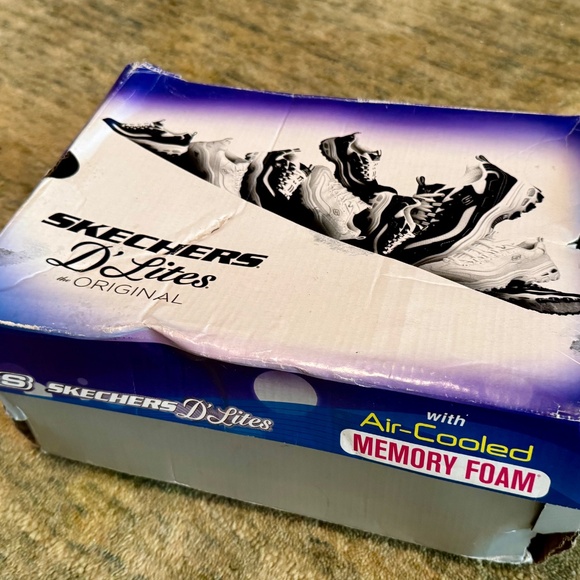 Skechers D'Lites tie Dye Regular Fit - Picture 12 of 15